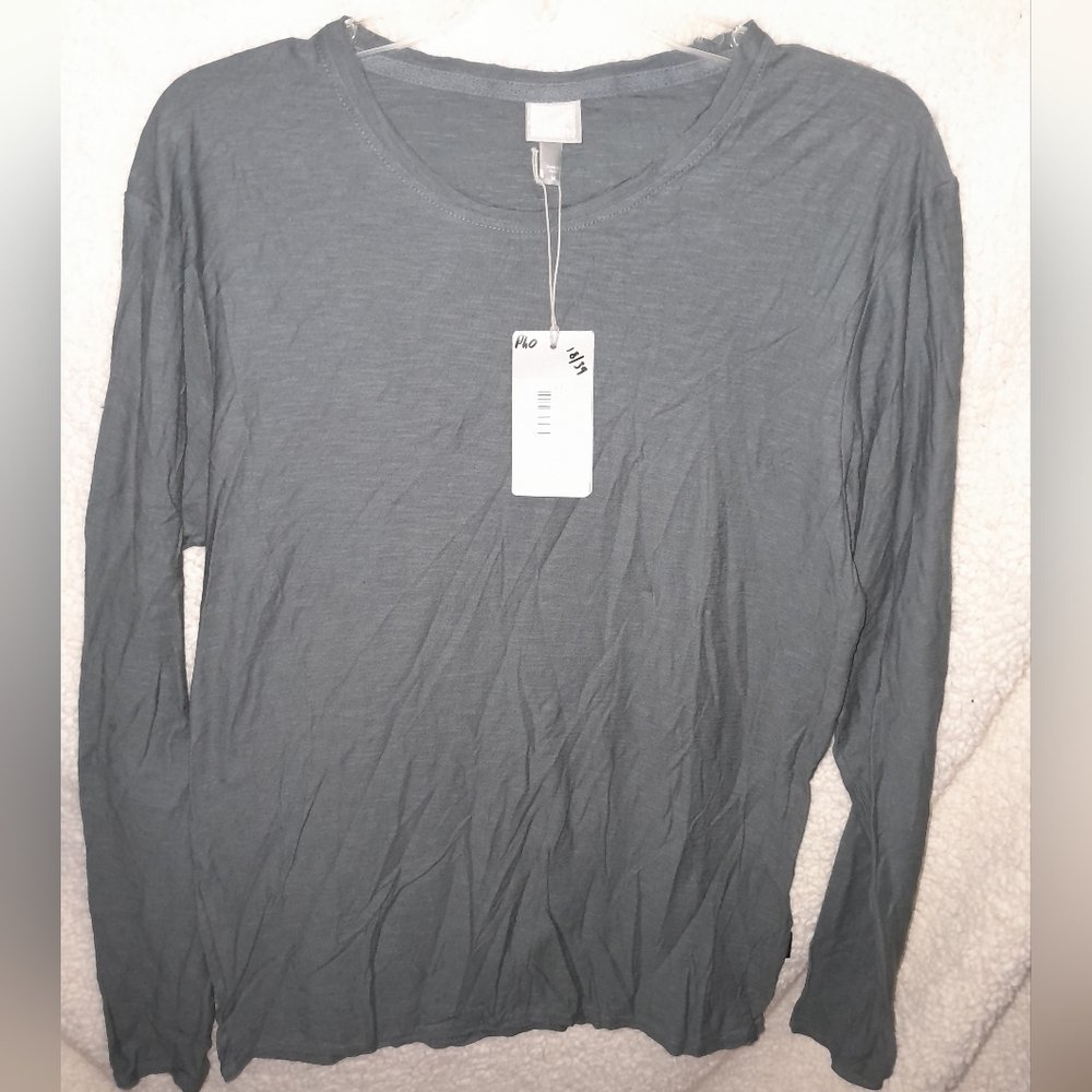 113. Bench T-Shirt